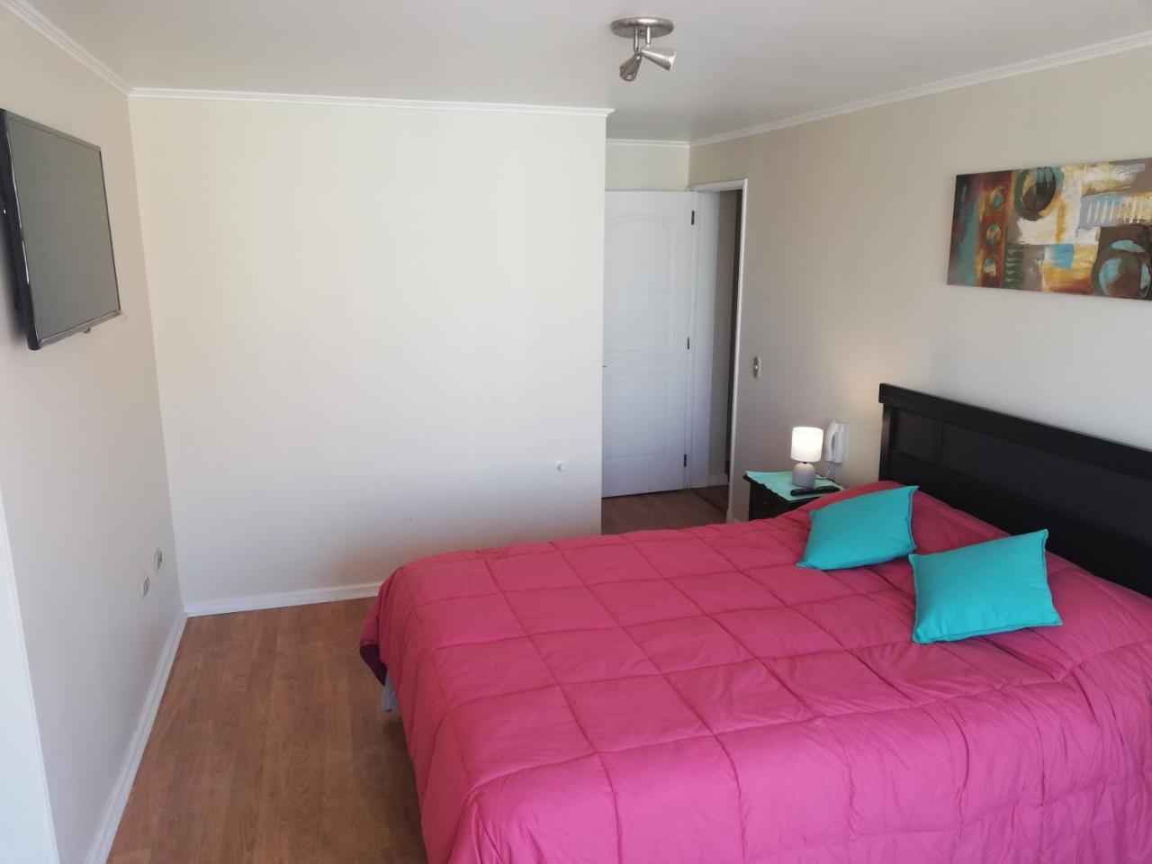San Isidro 40 Depto 198 Metro Santa Lucia Amplio 4 Personas Apartamento